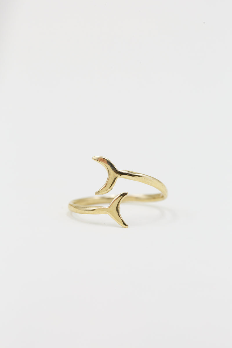 Moon + Arrow 10kt Gold Two Moons Ring