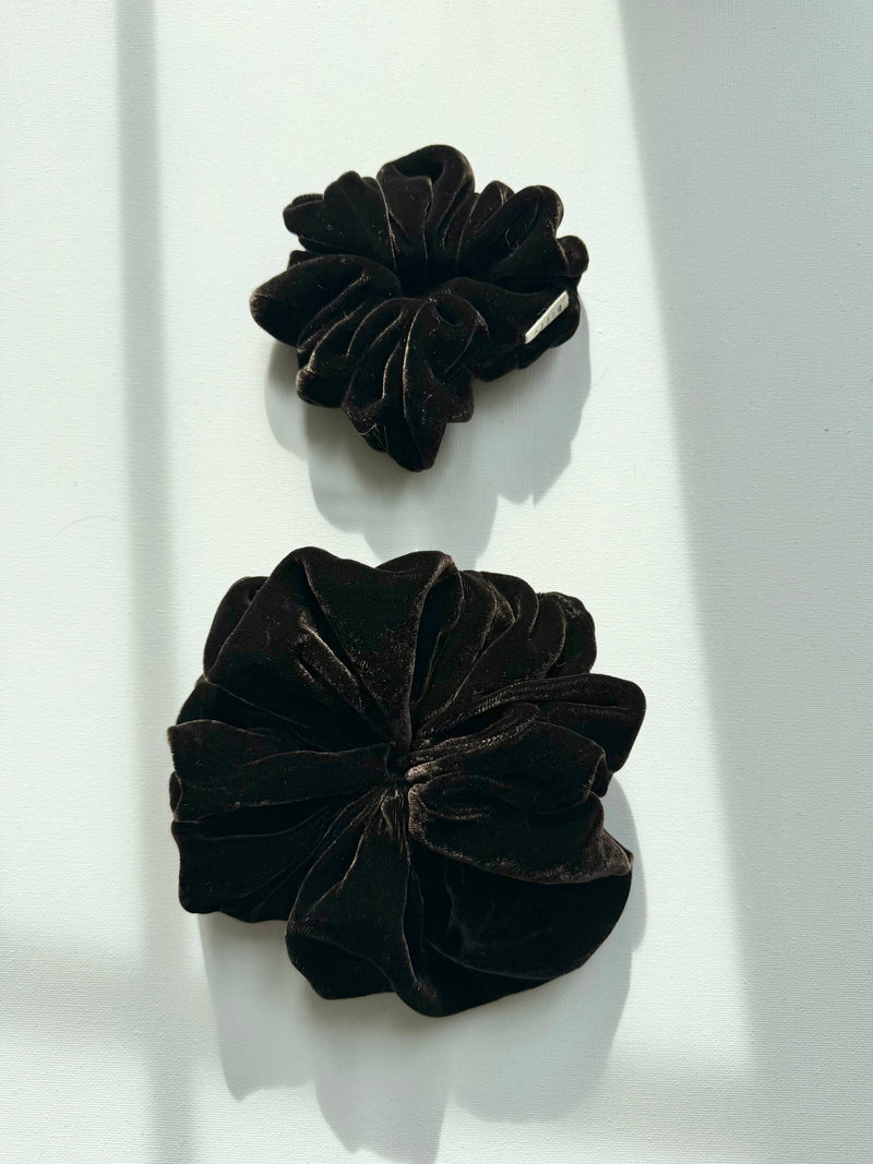 Billy Bamboo Silk Velvet Scrunchies