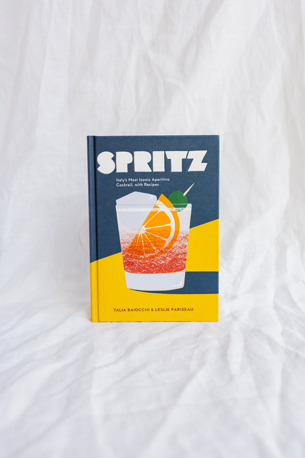 Spritz: Italy's most iconic Aperitivo Cocktail with Recipes Book