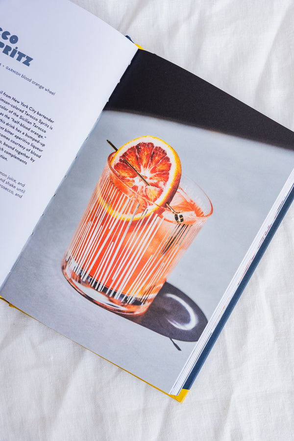 Spritz: Italy's most iconic Aperitivo Cocktail with Recipes Book