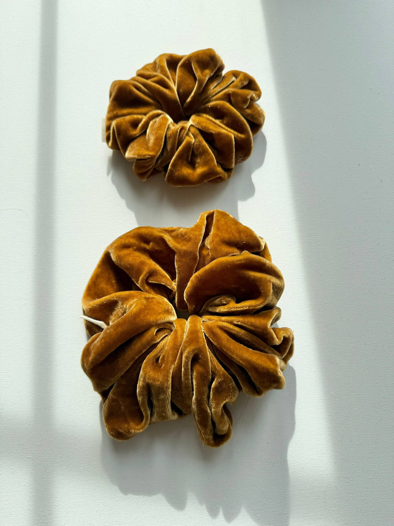 Billy Bamboo Silk Velvet Scrunchies