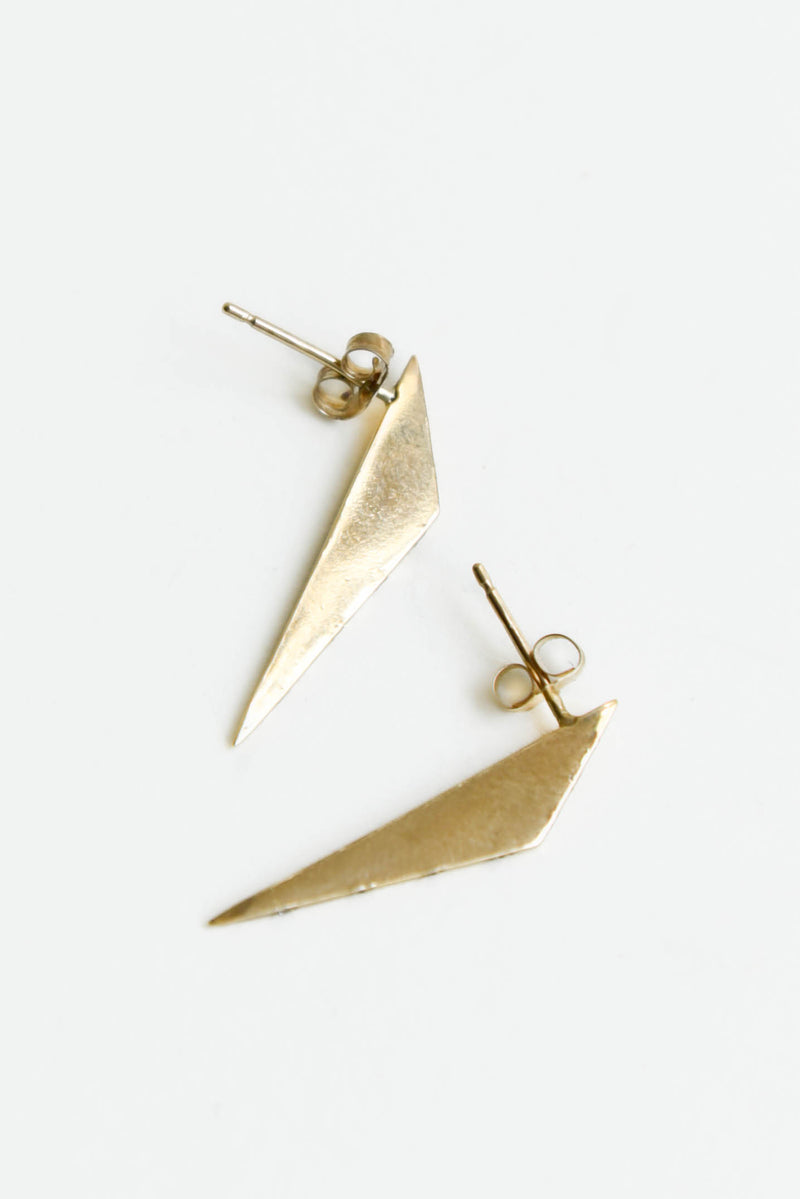 T.Kahres Jewelry 10kt gold scalene earrings