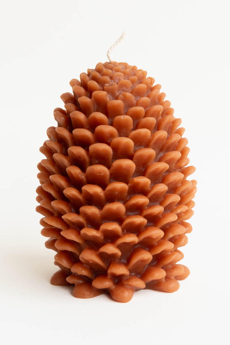 Greentree House Large Pine cone candle