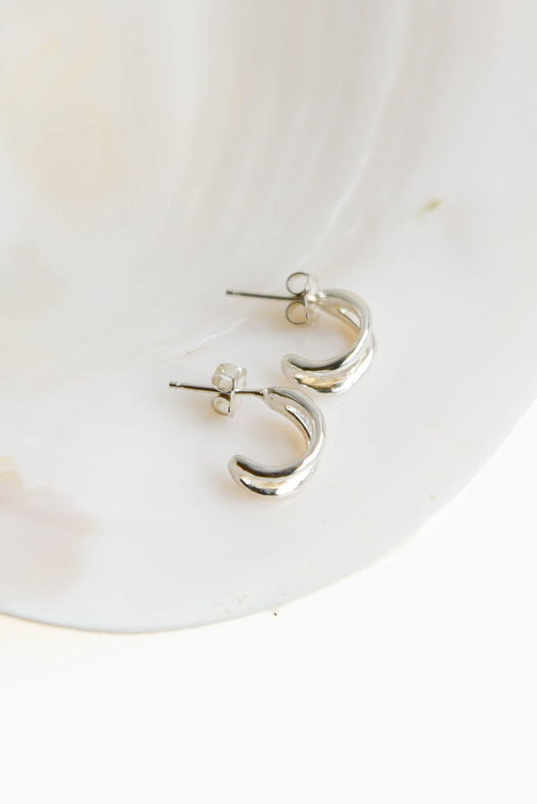 Amanda Hunt Gemella Hoops