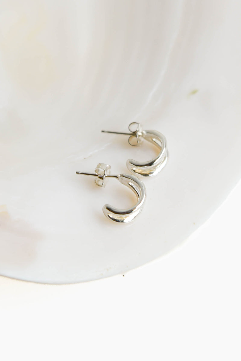Amanda Hunt Gemella Hoops