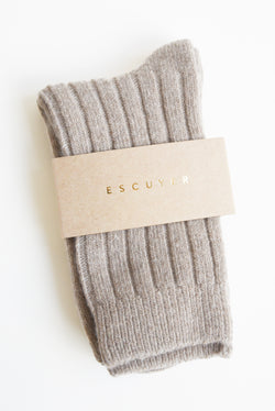 Escuyer Cashmere Ribbed Crew Socks