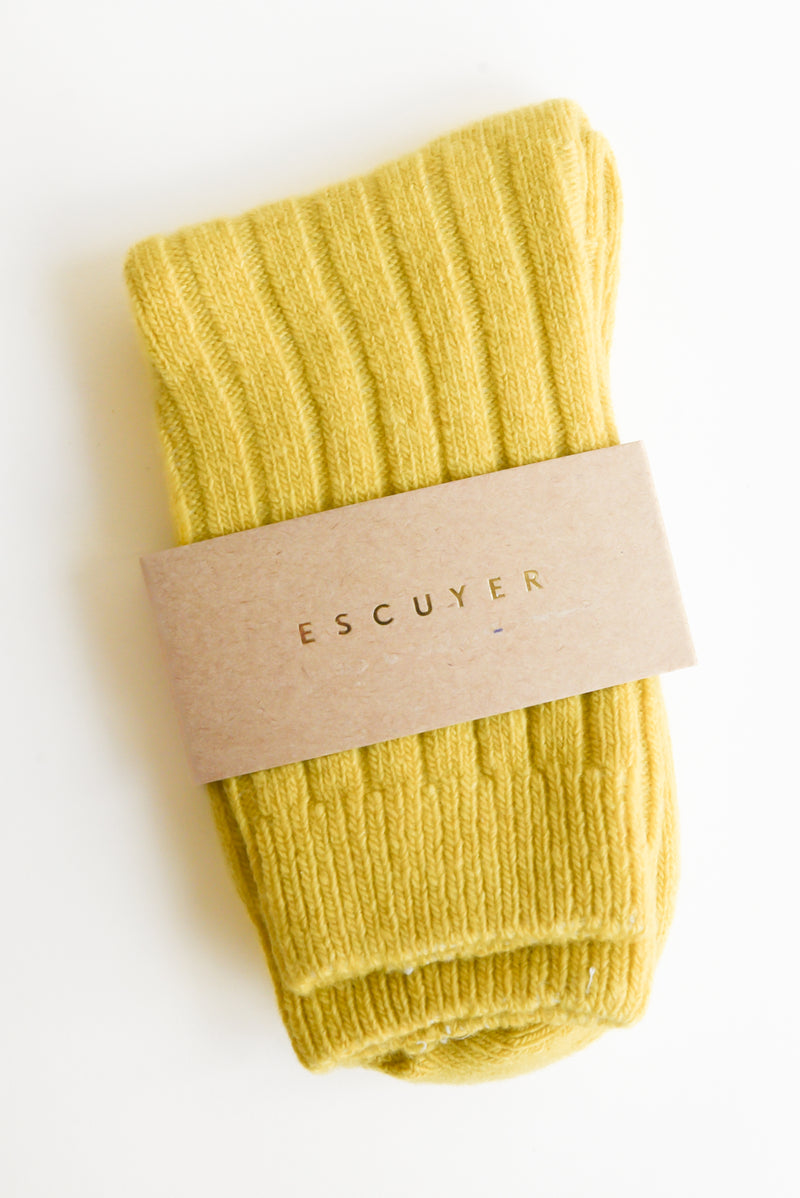 Escuyer Cashmere Ribbed Crew Socks