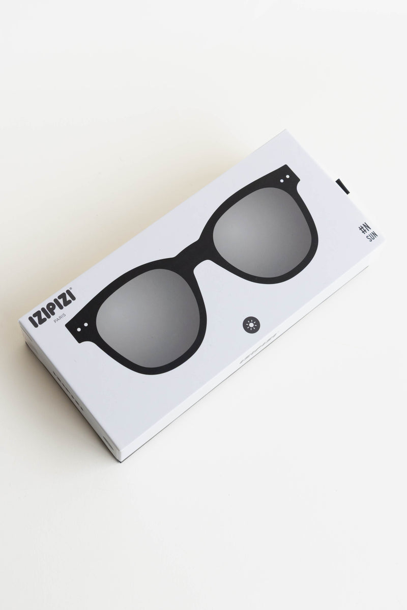 Izipizi N Sunglasses in Black