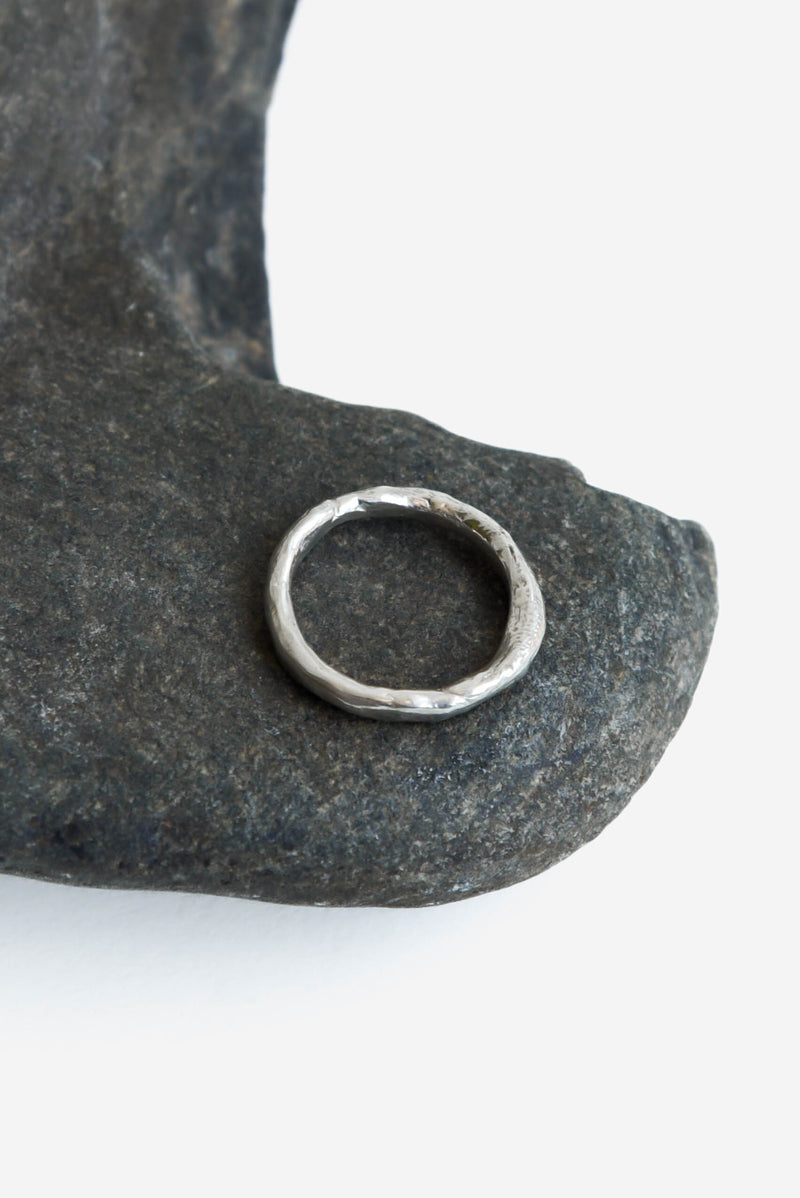 Moon Face Jewels Thin Band