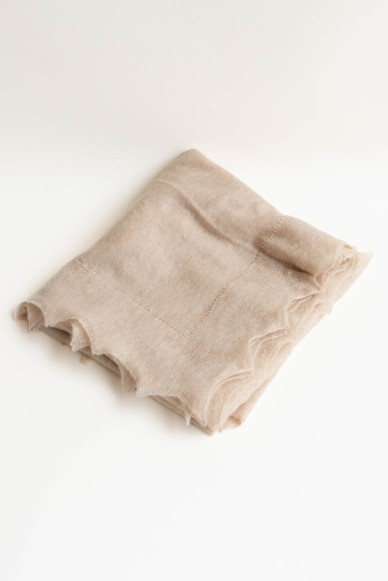 Oats & Rice Lightweight Scalloped Scarf