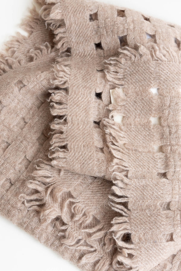 Oats & Rice Open Grid Scarf