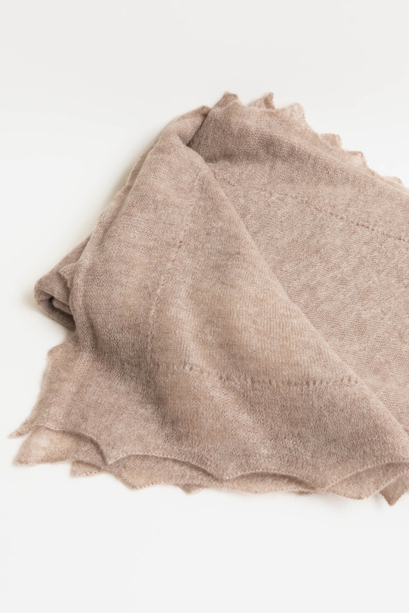 Oats & Rice Lightweight Scalloped Scarf