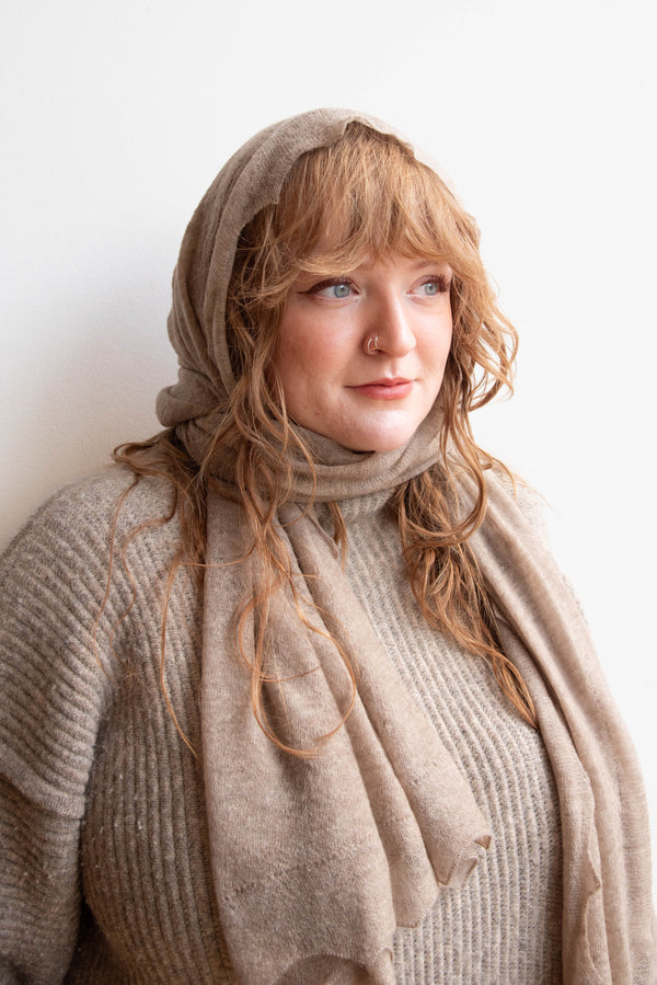 Oats & Rice Lightweight Scalloped Scarf