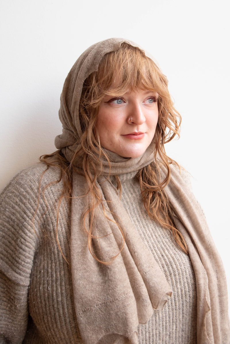 Oats & Rice Lightweight Scalloped Scarf