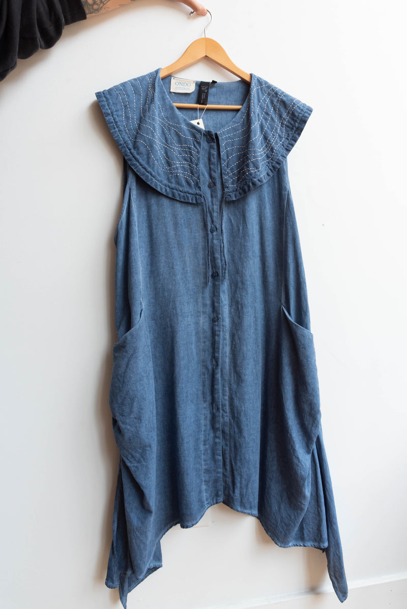 Ondo Blue Button Tunic XL
