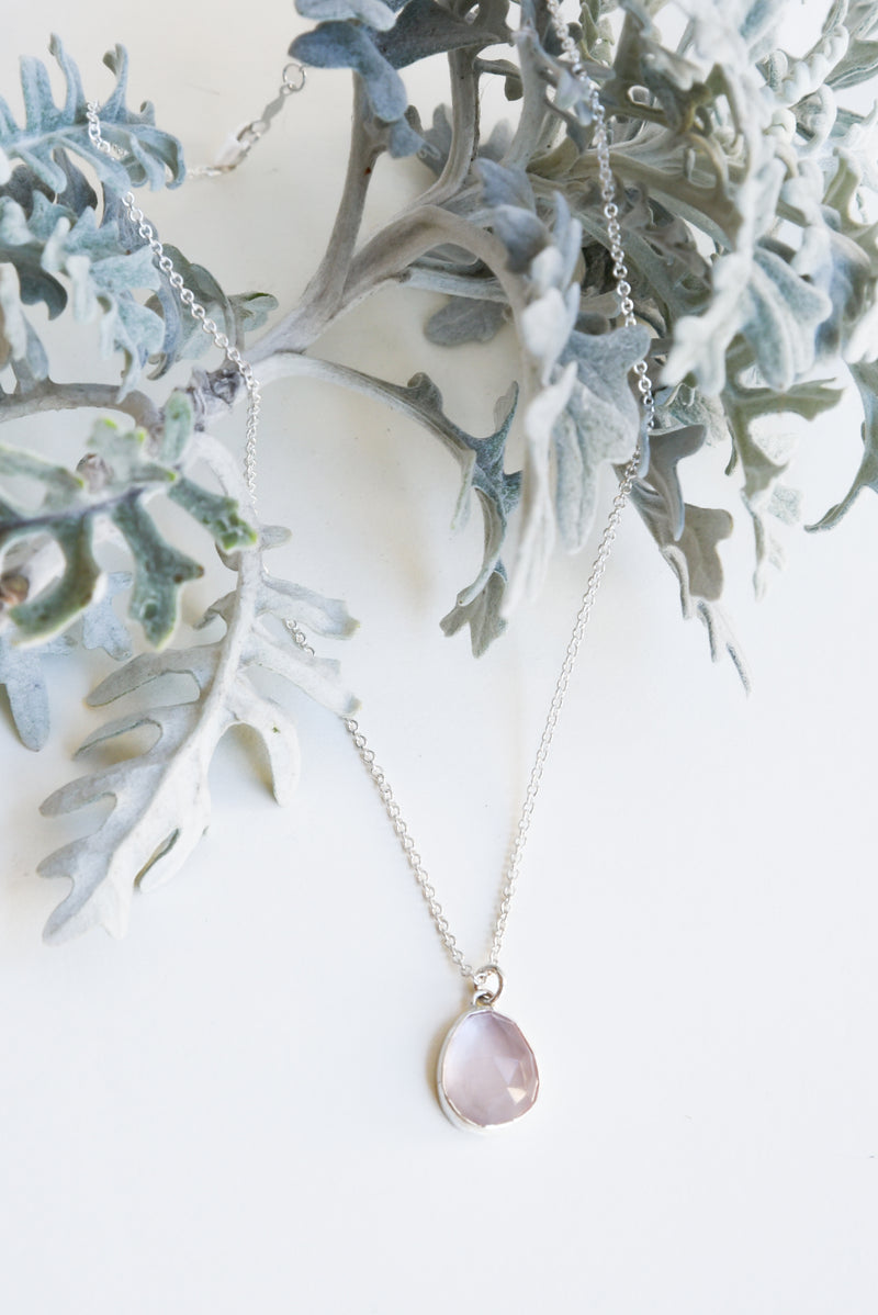 Niki Leist Rose Quartz Necklace