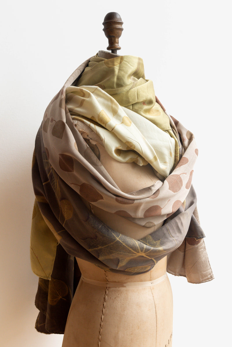 PK Flora - Large Chameuse Silk Scarves / 19.5 momme