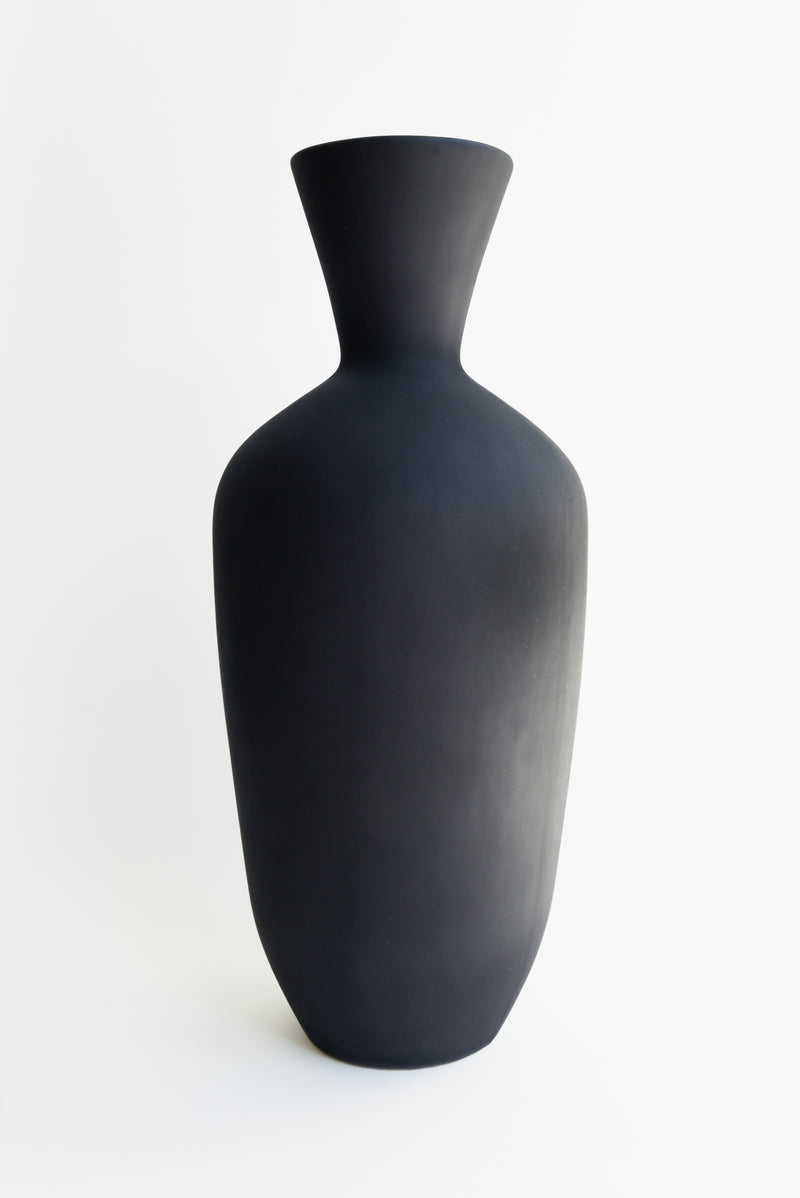 Vase Silhouette No.9