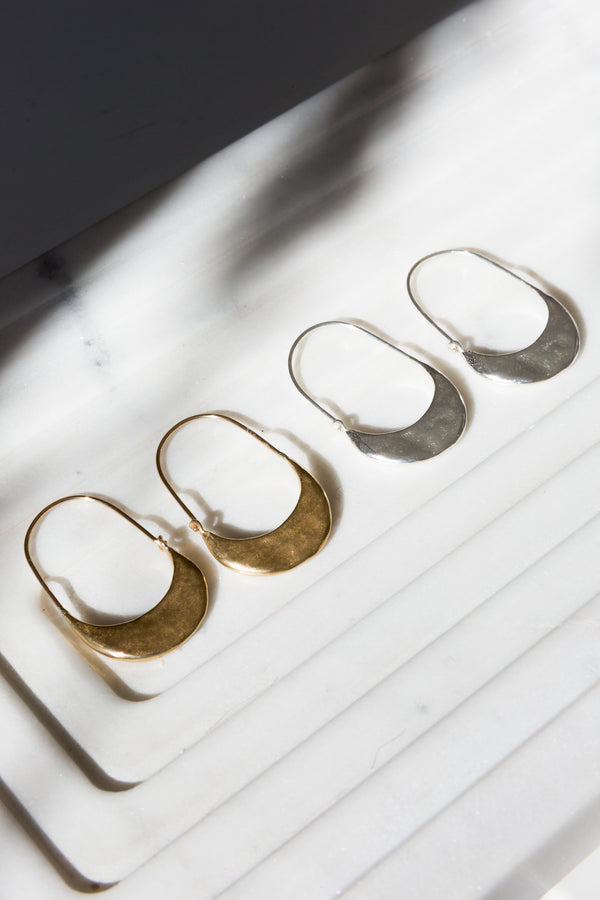 Amanda Hunt Muse Hoops