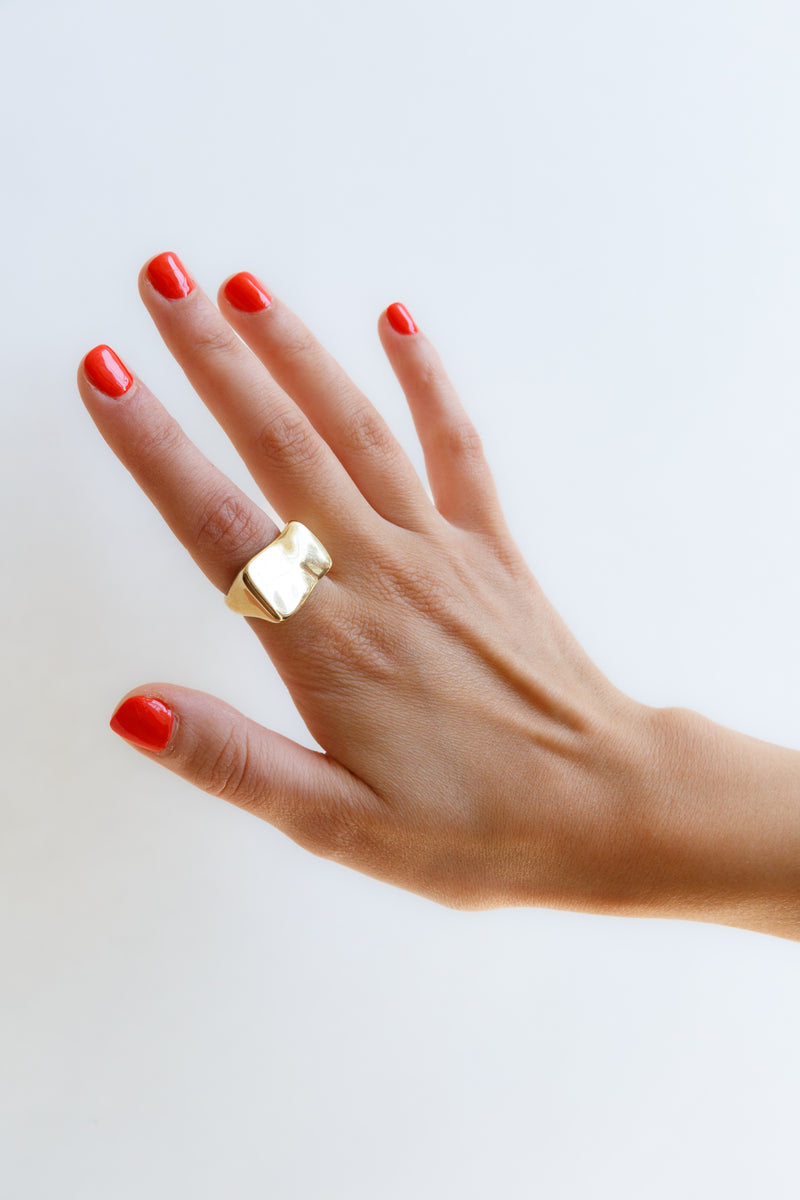 Person wearing a Cashmere Cactus Divinity Ring