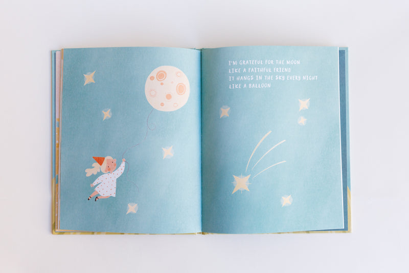 I Am Grateful is a young children’s book written by Mimi Ikonn and illustrated by Vika Samsonova with the aim to help kids adopt a more positive attitude that will allow them to overcome whatever challenges life throws at them