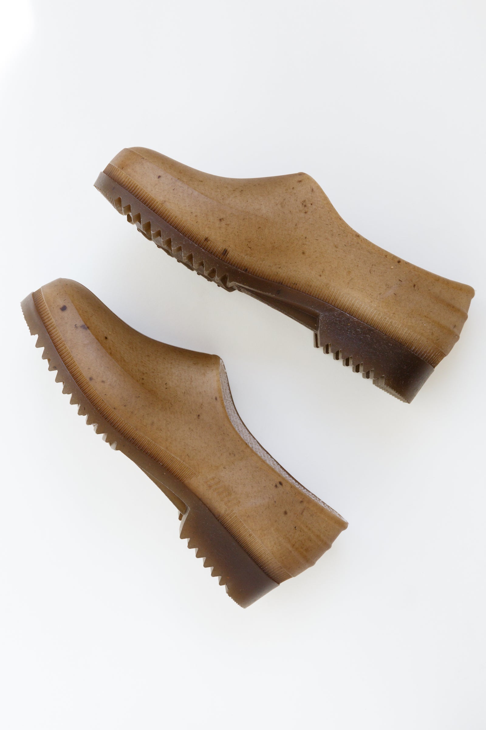 Humeau-Bupreau Gardana Clog – Moon and Arrow