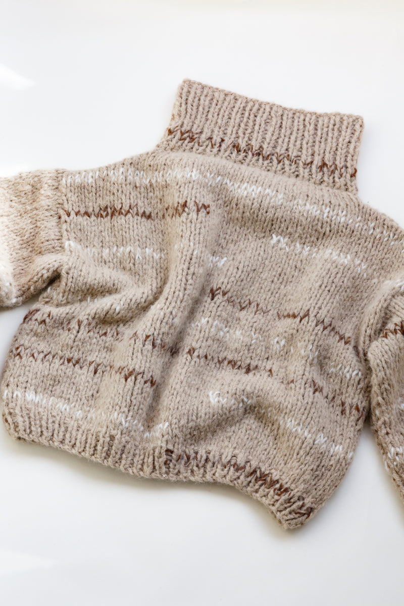 This oversized sweater is handcrafted in South American by Ursa Textiles and is made from the highest quality natural fibers sourced locally in Patagonia and The Andes